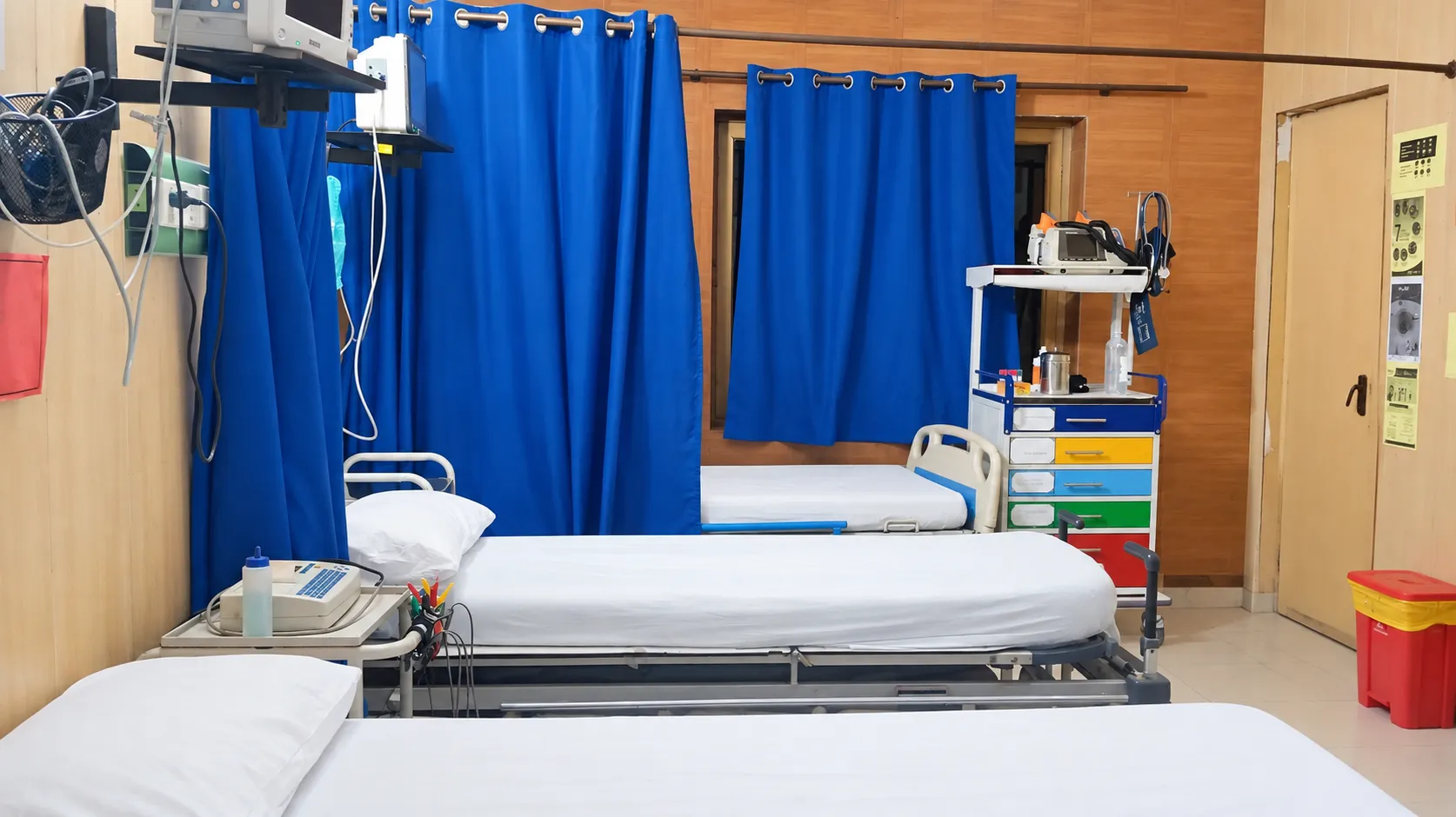 Emergency treatment beds and equipment at Sarwet Anver Medical Complex